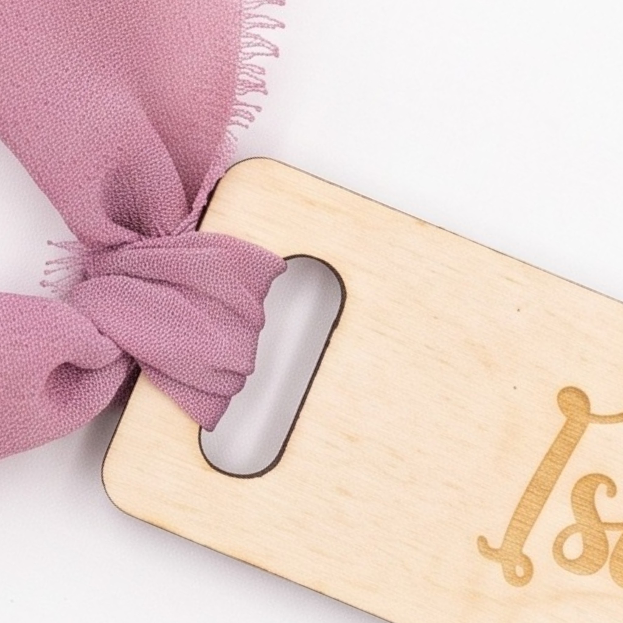 Marcasitios de Madera "Lazo Romántico" - Imagen 2